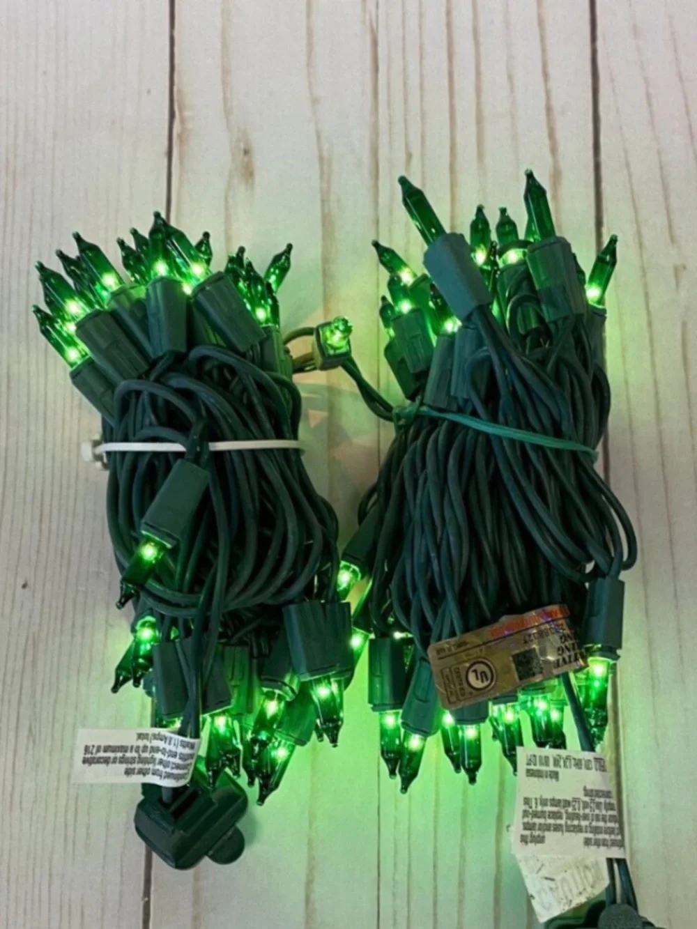 Holiday Home Mini Bulb Light Set 100 Light String Green In/Outdoor Christmas NEW